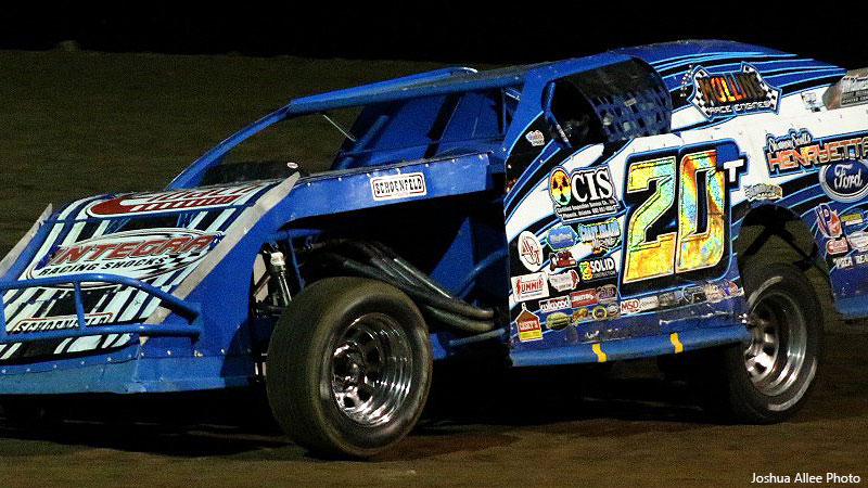 Mullens captures Central Missouri Speedway victory Mullens captures Central Missouri Speedway victory