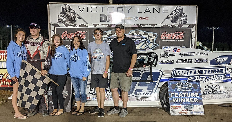 Schott strolls into victory lane at Mississippi Thunder Speedway