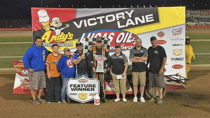 Schott takes USRA Modified headliner at Lucas Oil Speedway