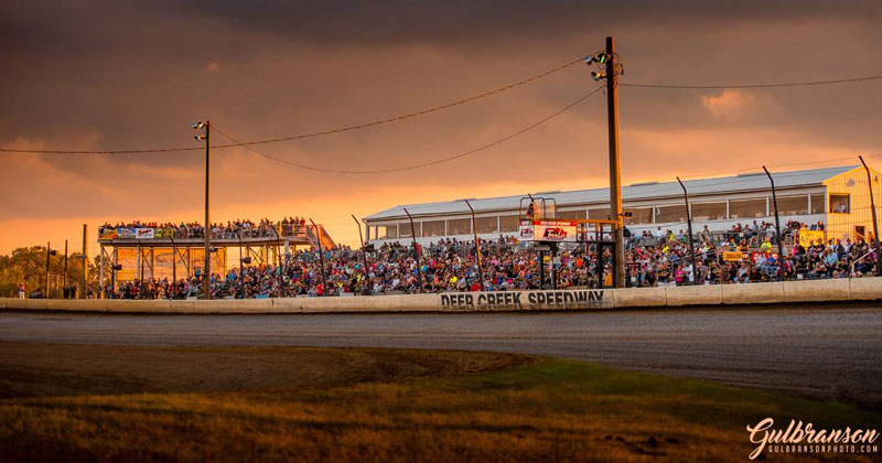 Bleess battles to third-place finish at Deer Creek Bleess battles to third-place finish at Deer Creek