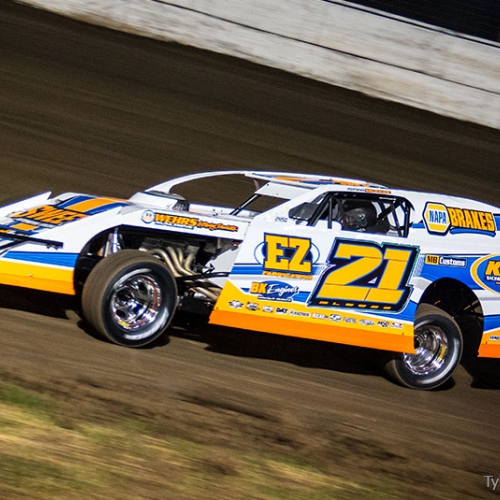 First race of 2016 at the Humboldt Speedway in Humboldt, Kan., March 10-12.