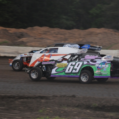 Heat race with LeRoy Scharkey and Bob Timm