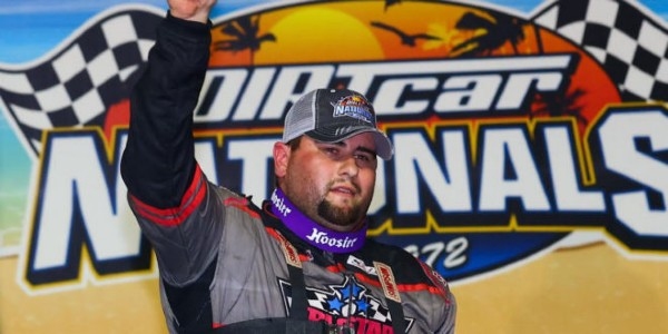 This ones for Leon: Gustin wins emotional DIRTcar Nationals feature