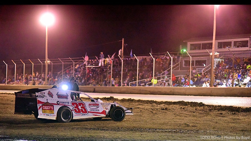 VanderBeek sidelined, finishes 14th at King of America IX VanderBeek sidelined, finishes 14th at King of America IX