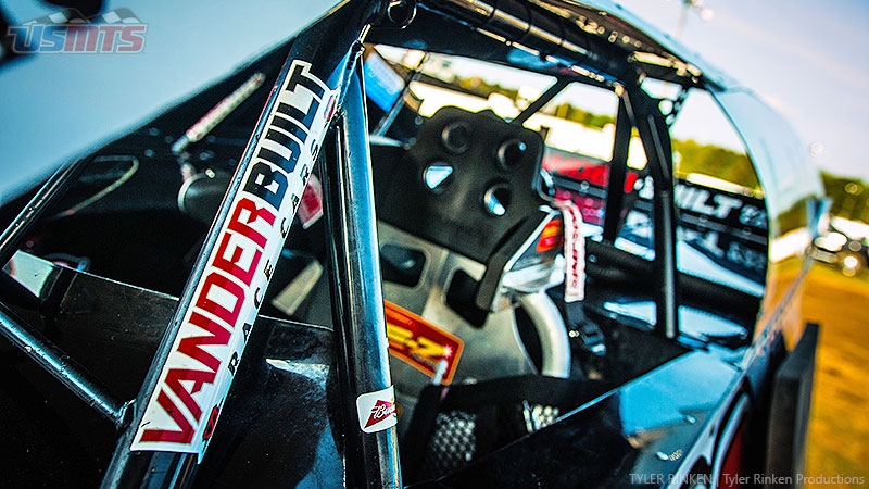 VanderBeek rolls to runner-up finish at Jackson VanderBeek rolls to runner-up finish at Jackson