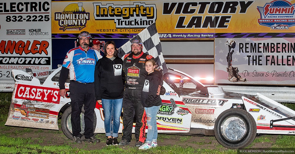 VanderBeek thunders to Thursday night win in Webster City VanderBeek thunders to Thursday night win in Webster City