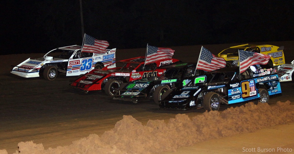 Sanders buries USMTS foes at Boothill Sanders buries USMTS foes at Boothill
