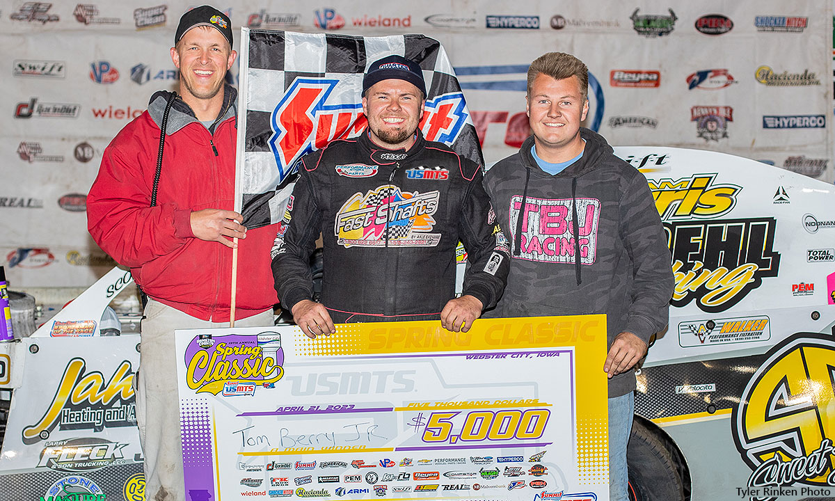 Berry bounces back at Hamilton County Speedway Berry bounces back at Hamilton County Speedway