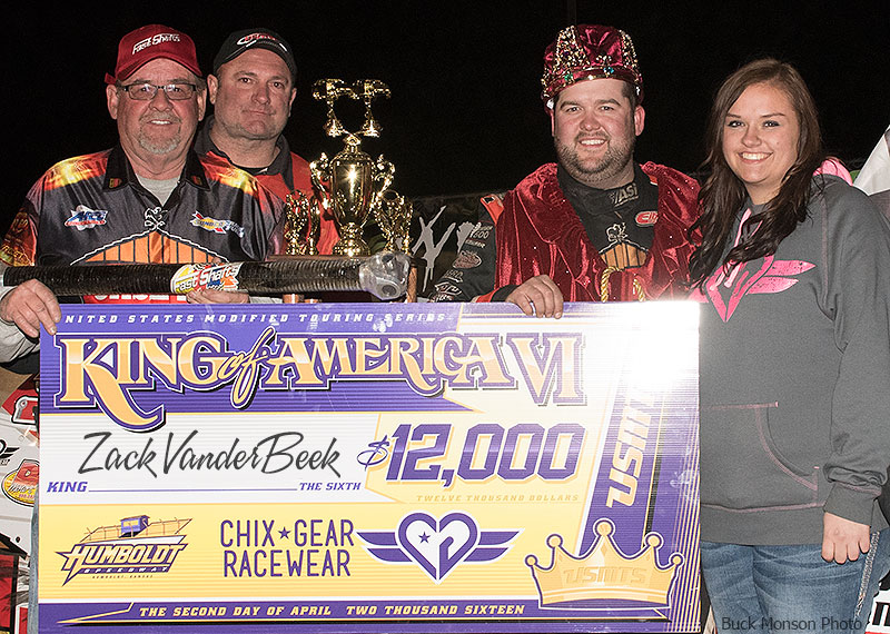 VanderBeek’s first Humboldt triumph happens at King of America VI presented by Chix Gear VanderBeek’s first Humboldt triumph happens at King of America VI presented by Chix Gear
