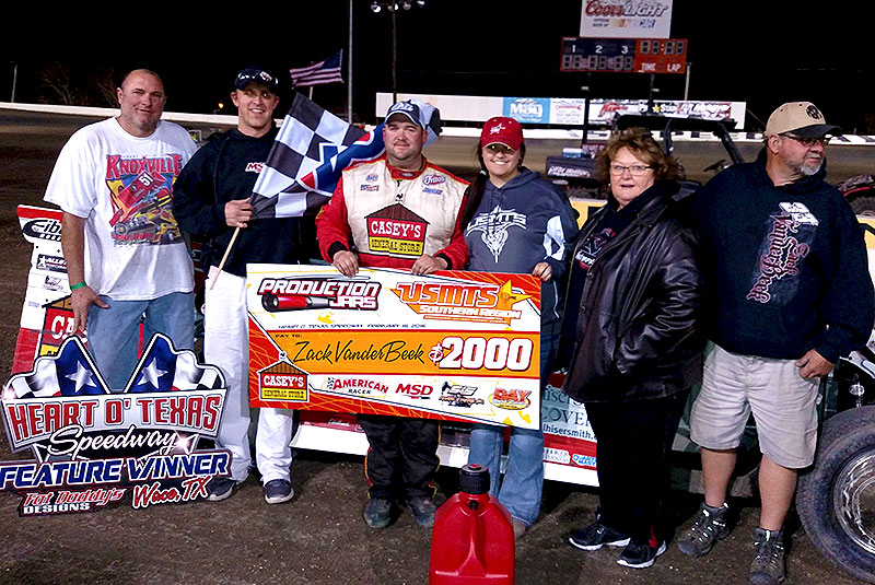 VanderBeek denies Dillard in USMTS barnburner at Heart O’ Texas Speedway VanderBeek denies Dillard in USMTS barnburner at Heart O’ Texas Speedway