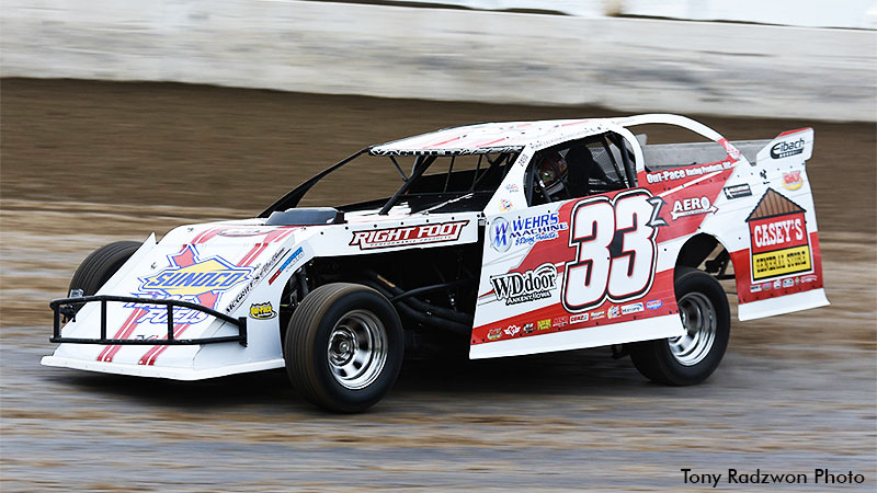 Vanderbeek takes top 5 at Ogilvie, charges back at I-94 Speedway Vanderbeek takes top 5 at Ogilvie, charges back at I-94 Speedway