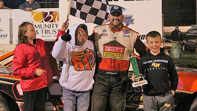 VanderBeek takes down West Liberty Stock Car win VanderBeek takes down West Liberty Stock Car win