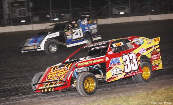 VanderBeek draws first blood at Texas Winter Nationals VanderBeek draws first blood at Texas Winter Nationals